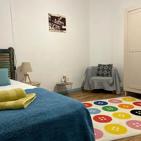 Du Domaine Fournie בית הארחה 3*