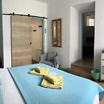 多梅因夫尼旅馆 3*