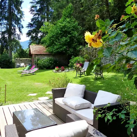 Du Domaine Fournie 3* Tarascon-sur-Ariège