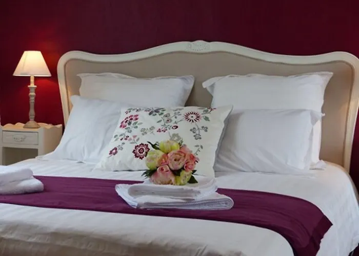 Du Domaine Fournie Гостевой дом 3*